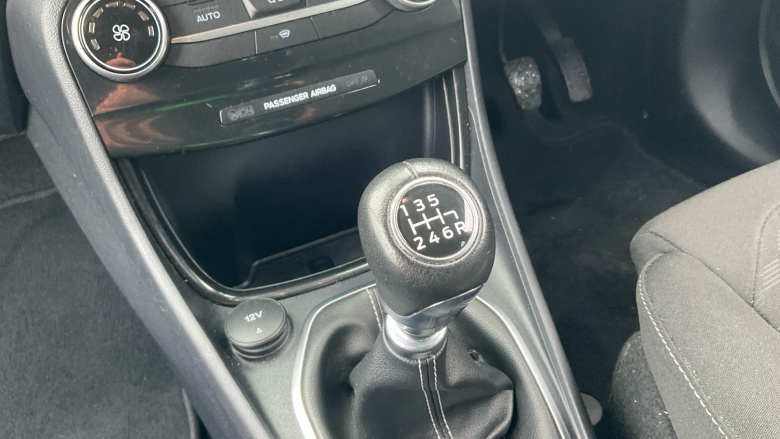 Ford Puma 1.0 EcoBoost Hybrid mHEV Titanium 5dr Petrol Hatchback